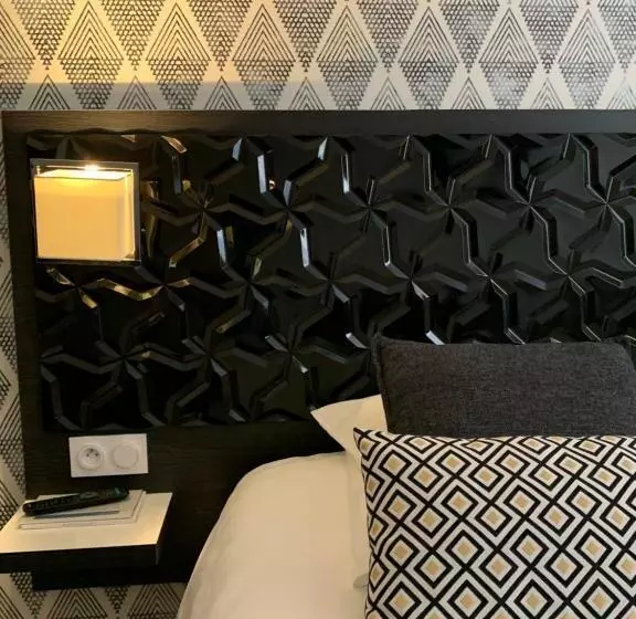 Ambassadeur Hotel   Cherbourg Port De Plaisance