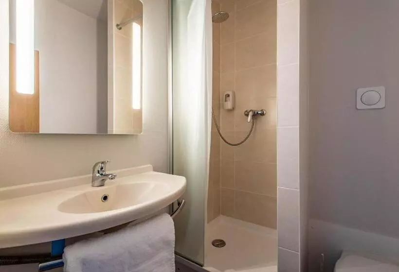 B&b Hotel Vannes Ouest Golfe Du Morbihan