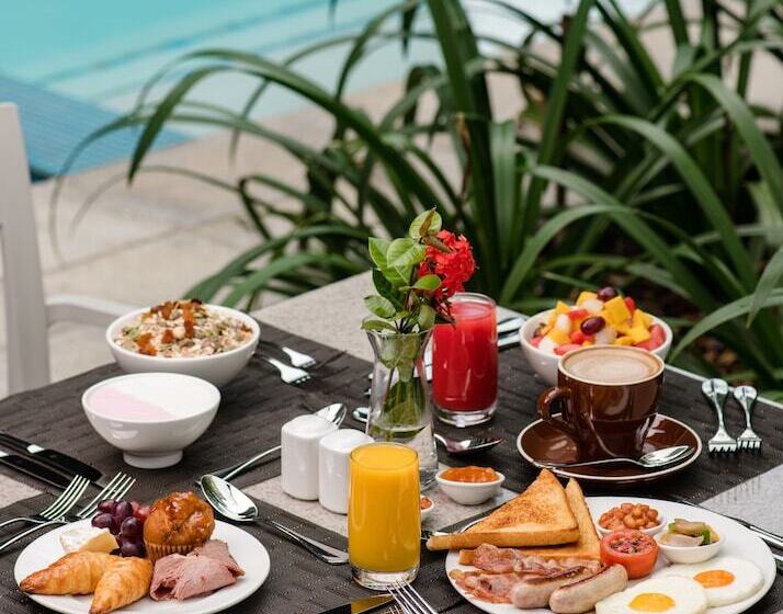 هتل Crowne Plaza Dar Es Salaam, An Ihg