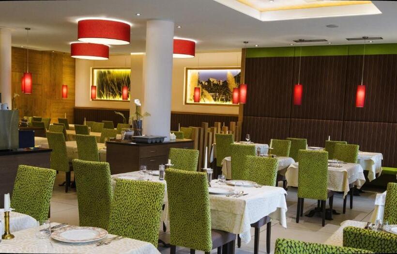 בית מלון כפרי Anatol