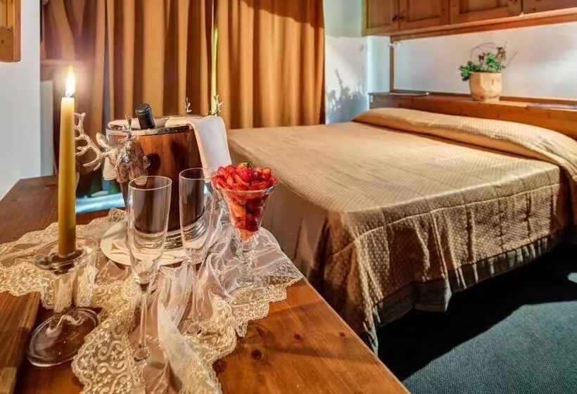 ホテル Cristallino D'ampezzo