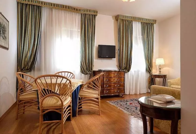 هتل Royal San Marco