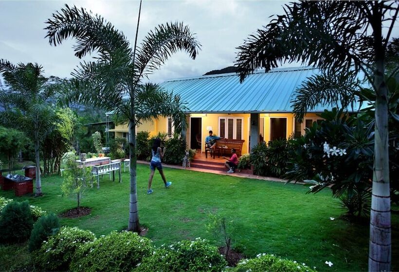 בית מלון כפרי Harvest Fresh Farms