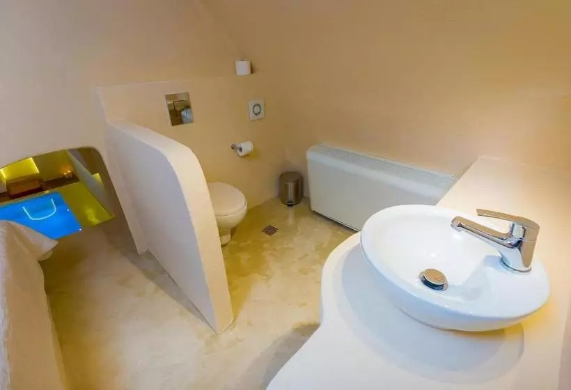 Alma Libre Suites