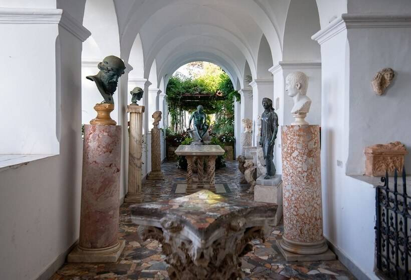 هتل Jumeirah Capri Palace