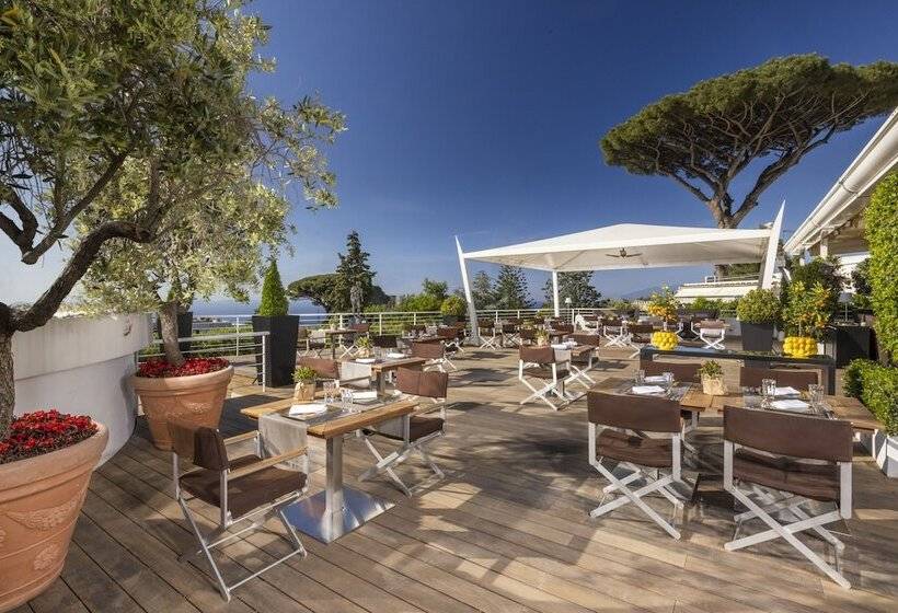 هتل Jumeirah Capri Palace