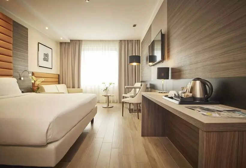 Ih Hotels Milano Lorenteggio