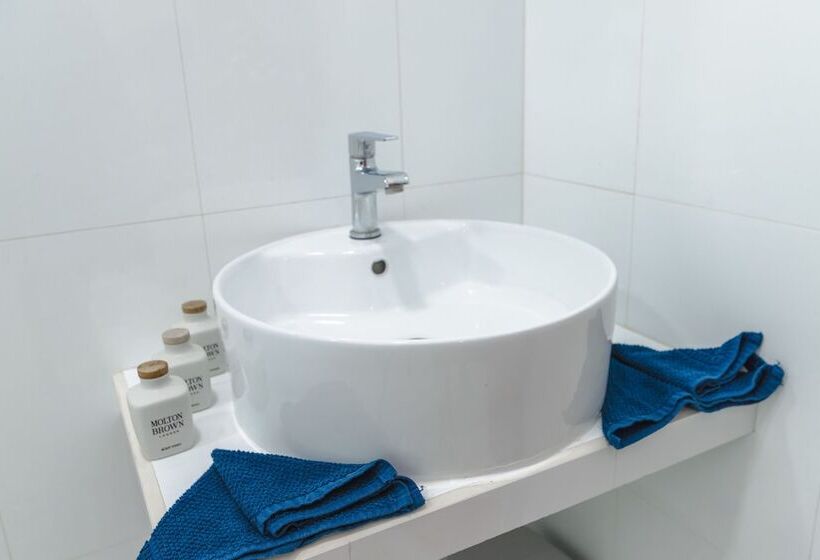 پانسیون Bb Island House Dhigurah