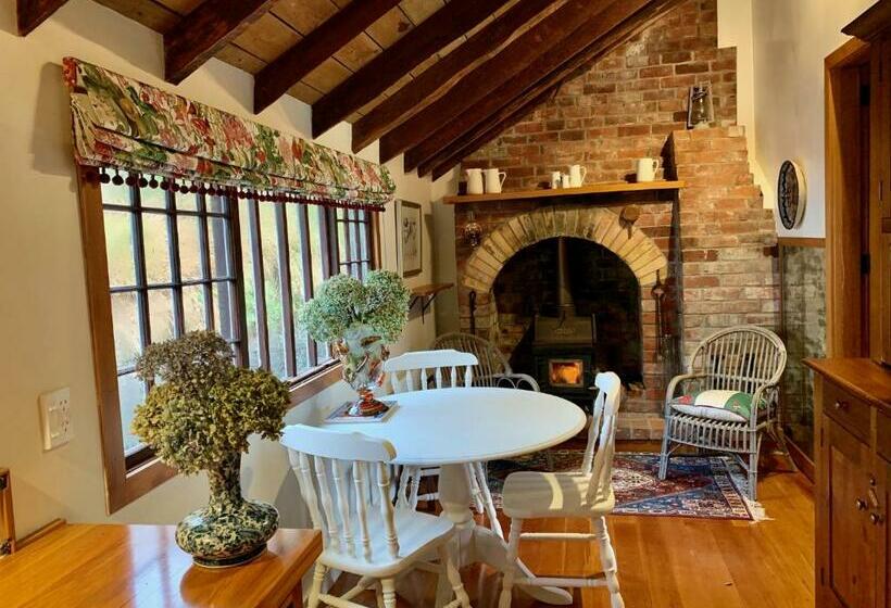 בית מלון כפרי Mill Cottage