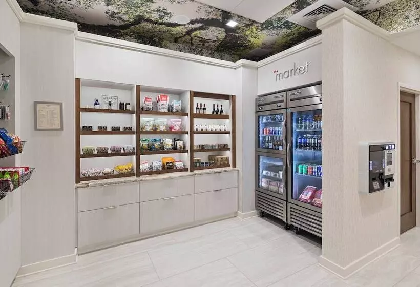 Hotelli Residence Inn By Marriott Greenville Downtown