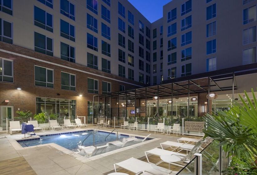 Отель Residence Inn By Marriott Greenville Downtown