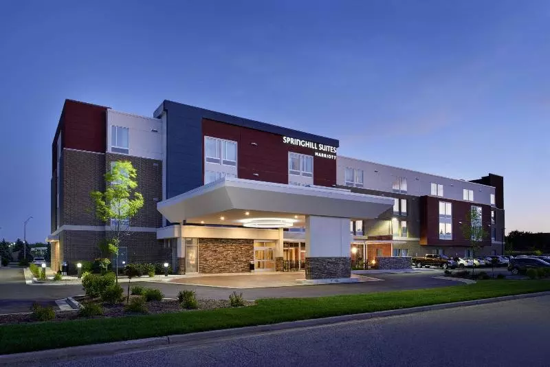 Hotelli Springhill Suites By Marriott Grand Rapids West
