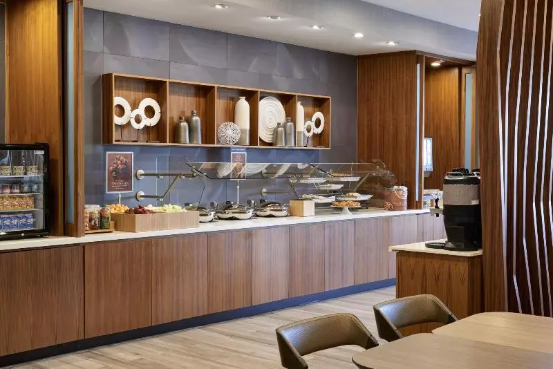 Hotelli Springhill Suites By Marriott Grand Rapids West