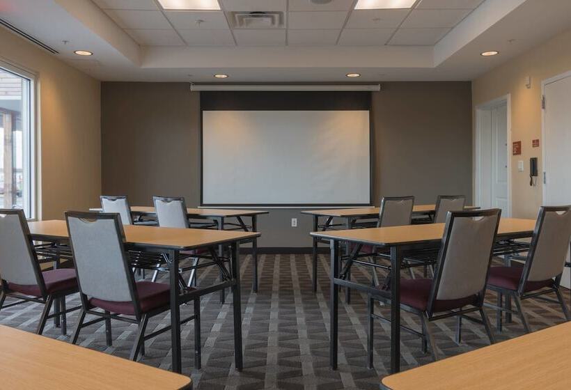 בית מלון כפרי Towneplace Suites By Marriott Syracuse Clay