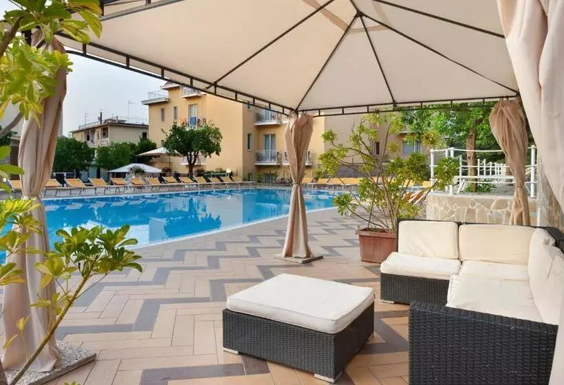 Grand Hotel Parco Del Sole   All Inclusive