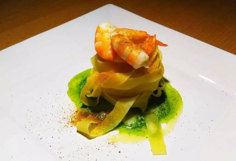 هتل &ristorante Miramonti Palazzo Storico