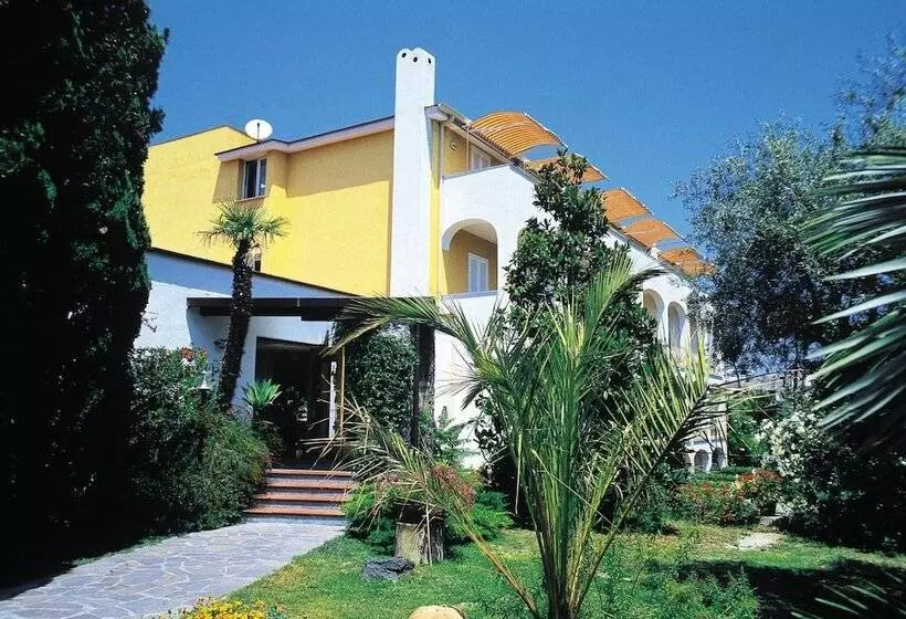 ホテル San Giovanni Terme