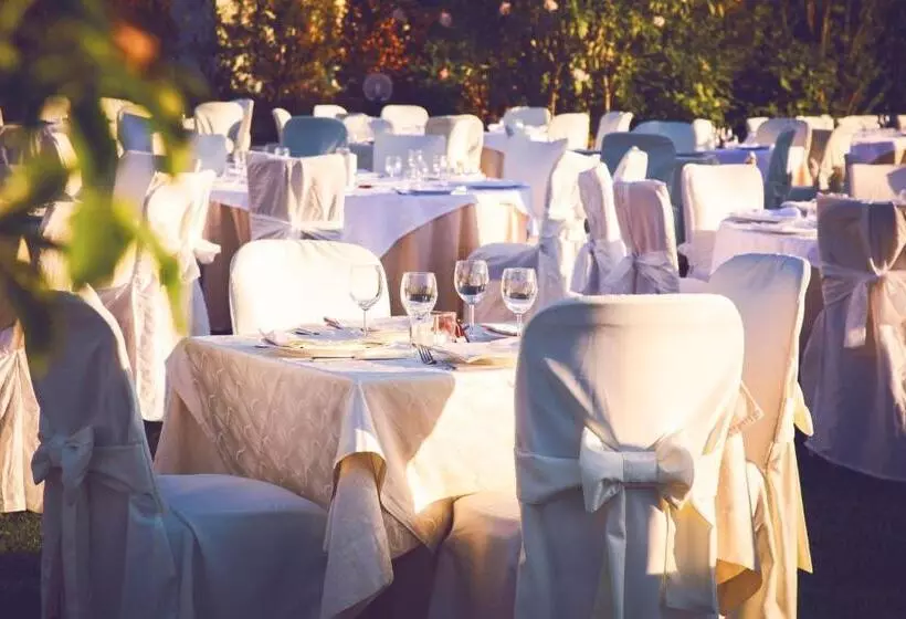 Отель Venafro Palace