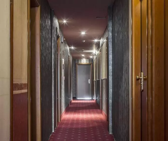 Nuovo Hotel Del Porto