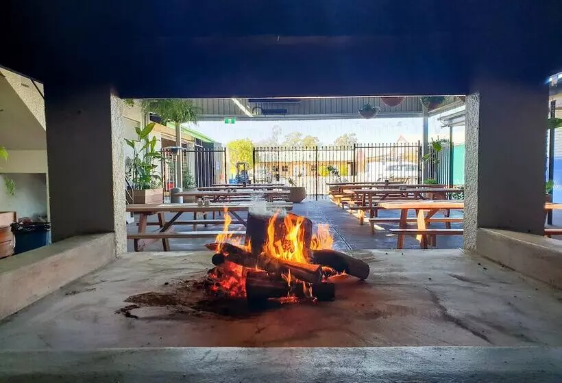 The Australian Hotel St George