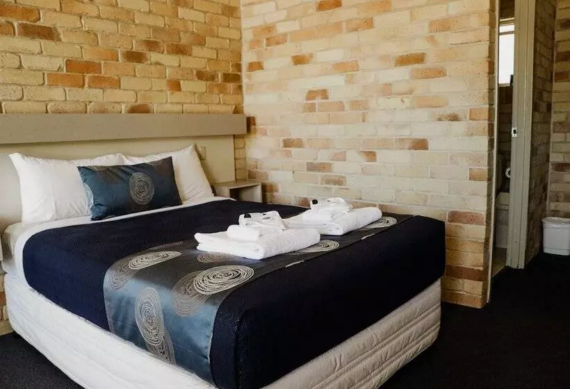 The Australian Hotel St George