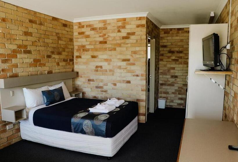 The Australian Hotel St George