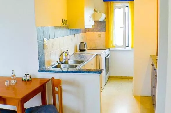 ホテル Helios Studios & Apartments
