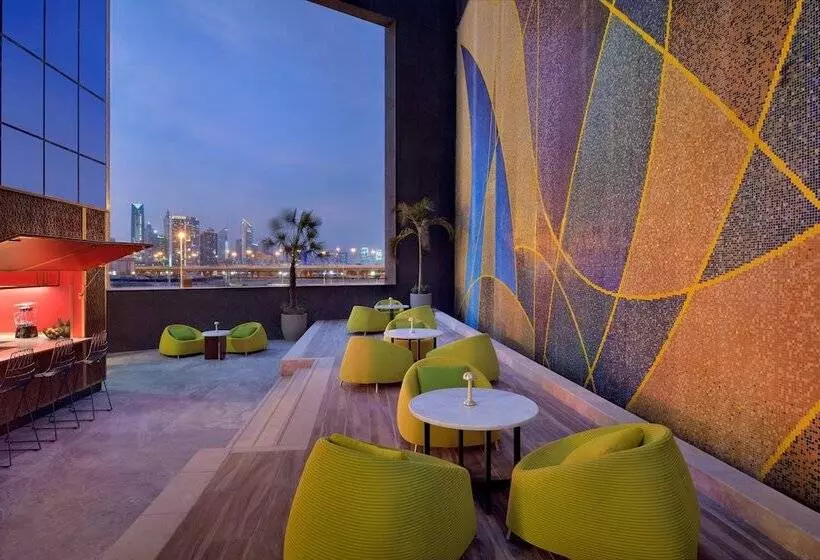 هتل Indigo Dubai Downtown, An Ihg