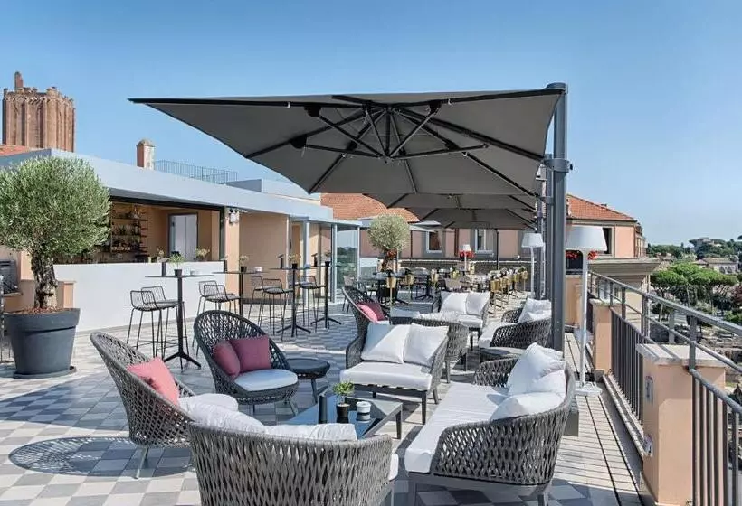 Hotel NH Collection Roma Fori Imperiali