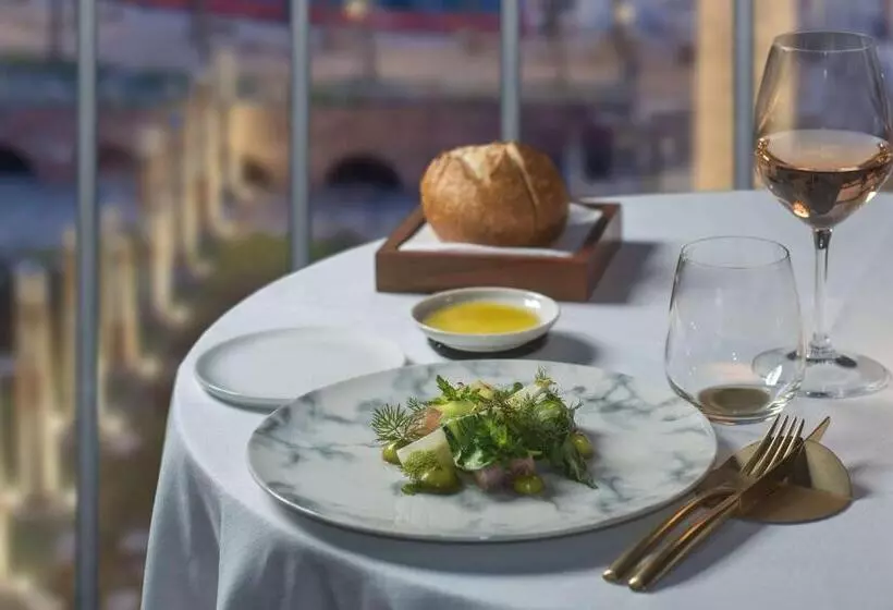 Hotel NH Collection Roma Fori Imperiali