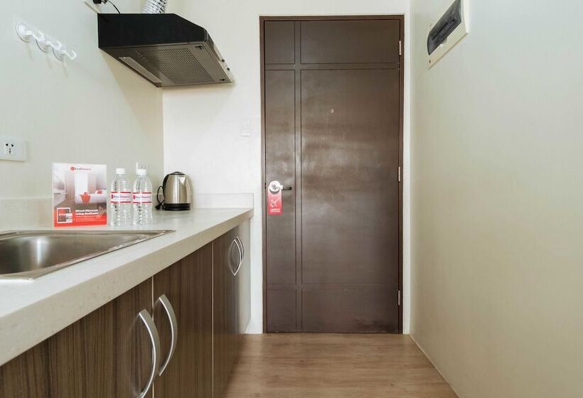 فندق Reddoorz Premium Near Mrt North Avenue Station