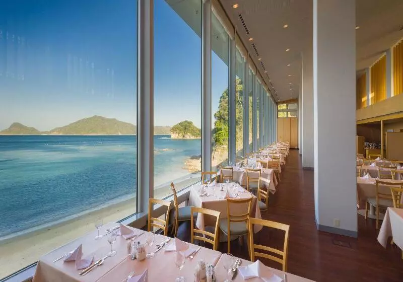 호텔 Nichinankaigan Nango Prince