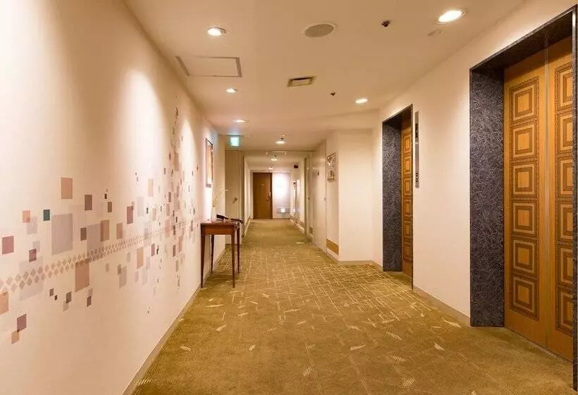 Отель Osaka Tokyu Rei