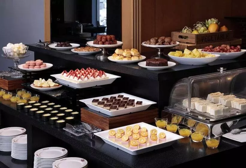 Rihga Royal Hotel Osaka, Vignette Collection By Ihg