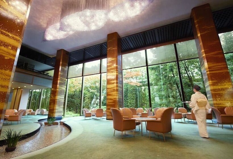 Rihga Royal Hotel Osaka, Vignette Collection By Ihg