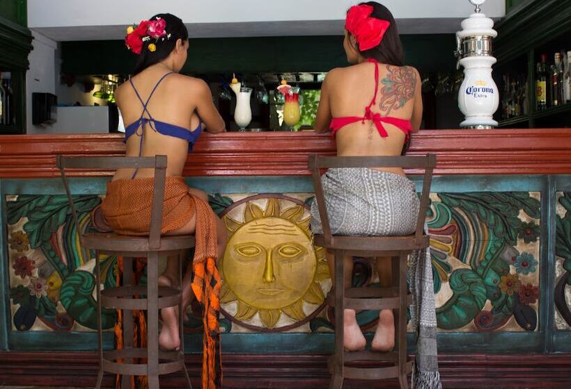 Otel Meson Del Marques