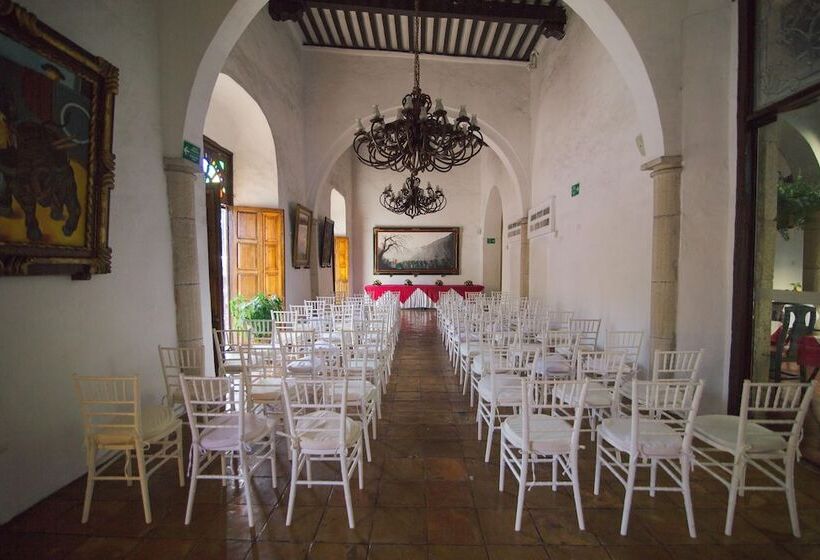 Otel Meson Del Marques