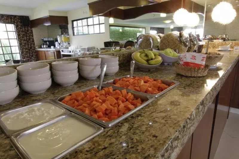 Quinta Dorada Hotel & Suites