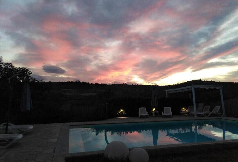 بنسيون Casa Molly