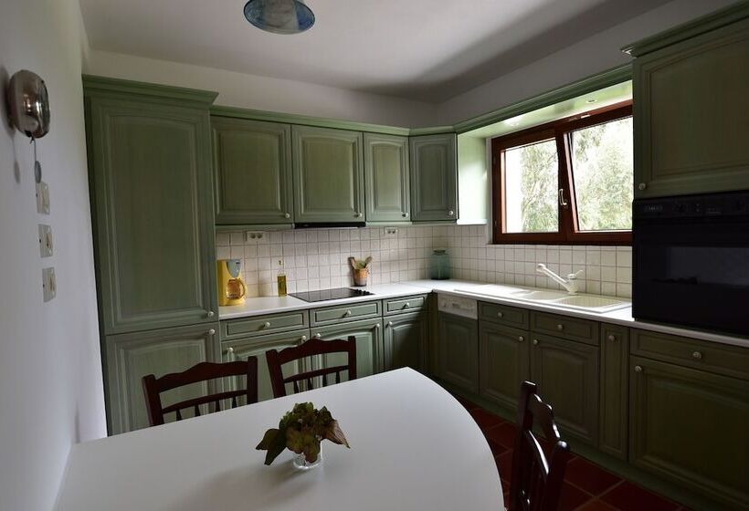 Ktima Grammeno Beachside Villa