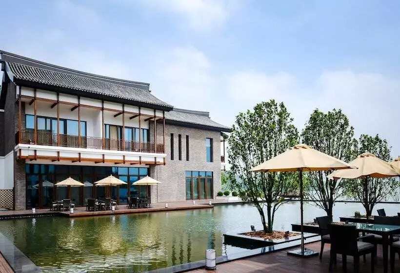 リゾートホテル Wei Retreat Tianmulake