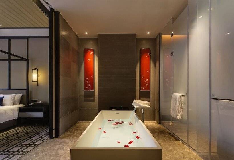 אתר נופש Wei Retreat Tianmulake