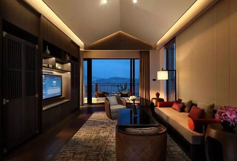 リゾートホテル Wei Retreat Tianmulake