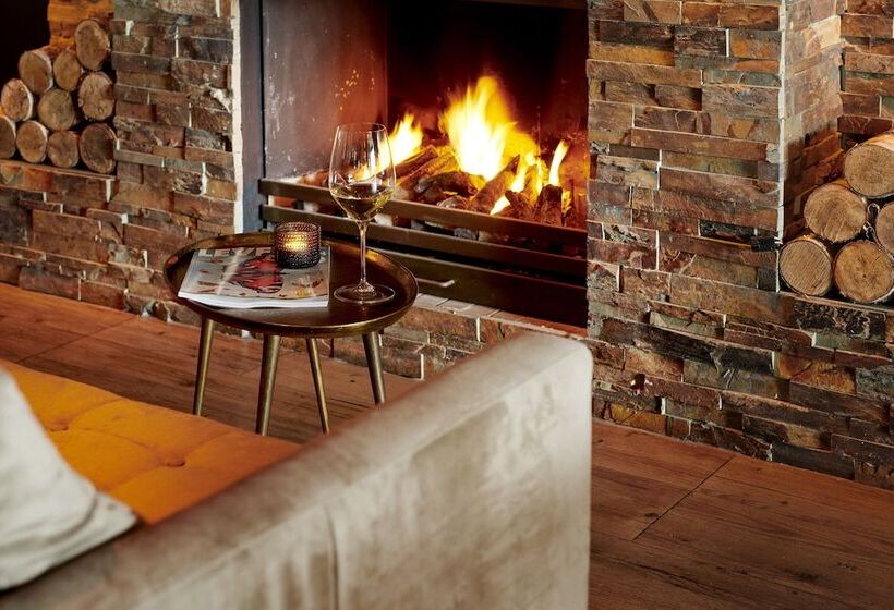 Hotel Hogerhuys Adults Only