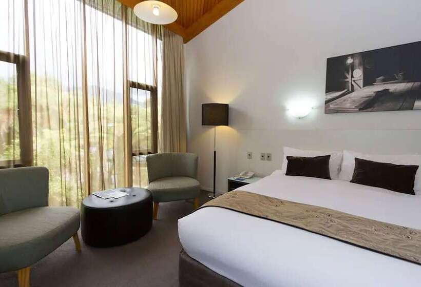 Scenic Hotel Franz Josef Glacier