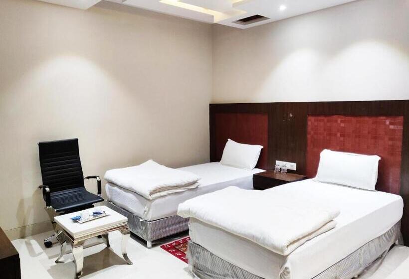 Bodhgaya Seven Inn Hotel N Restaurant