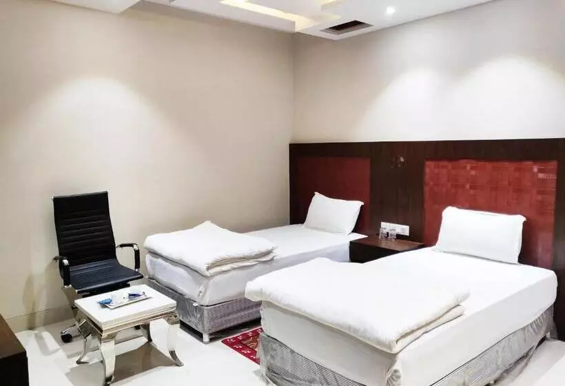 Bodhgaya Seven Inn Hotel N Restaurant