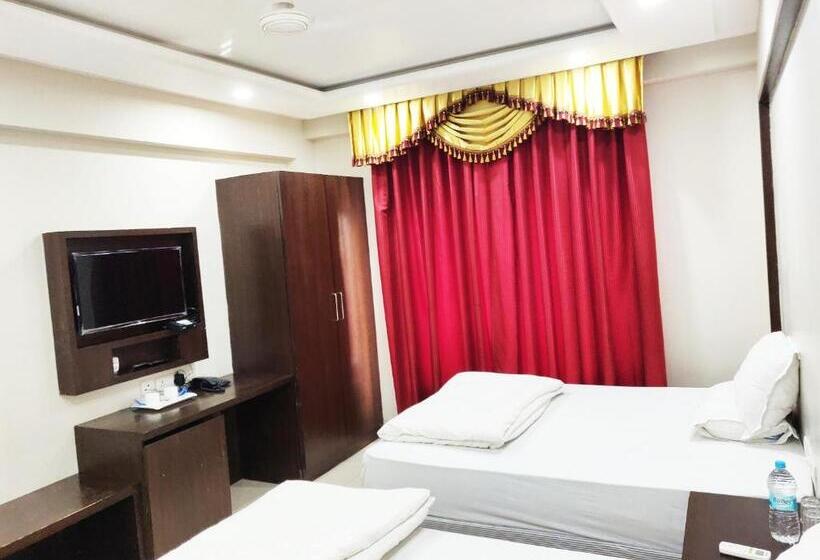 Bodhgaya Seven Inn Hotel N Restaurant