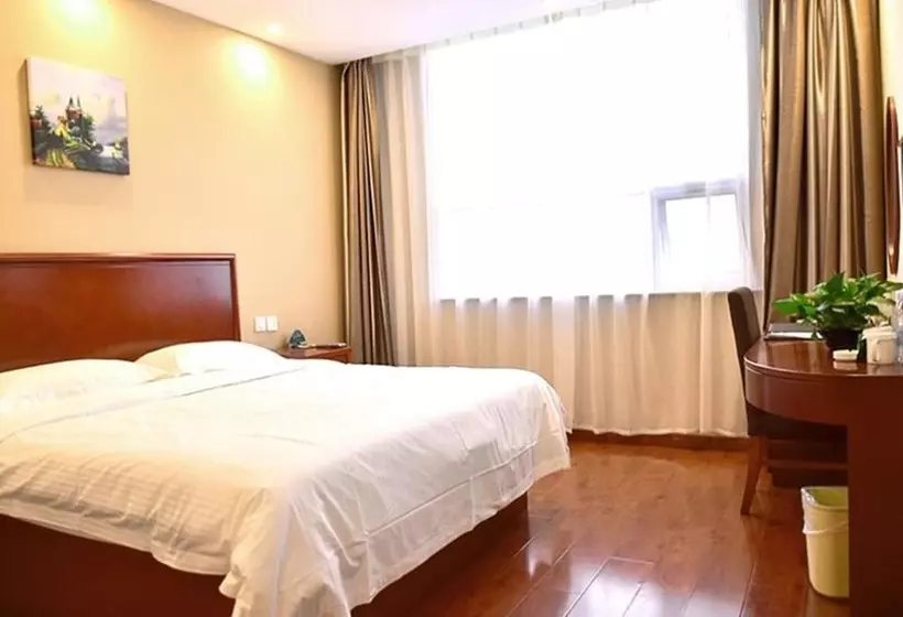 ホテル Greentree Inn Baoding Xiong County Xiongzhou Road Express