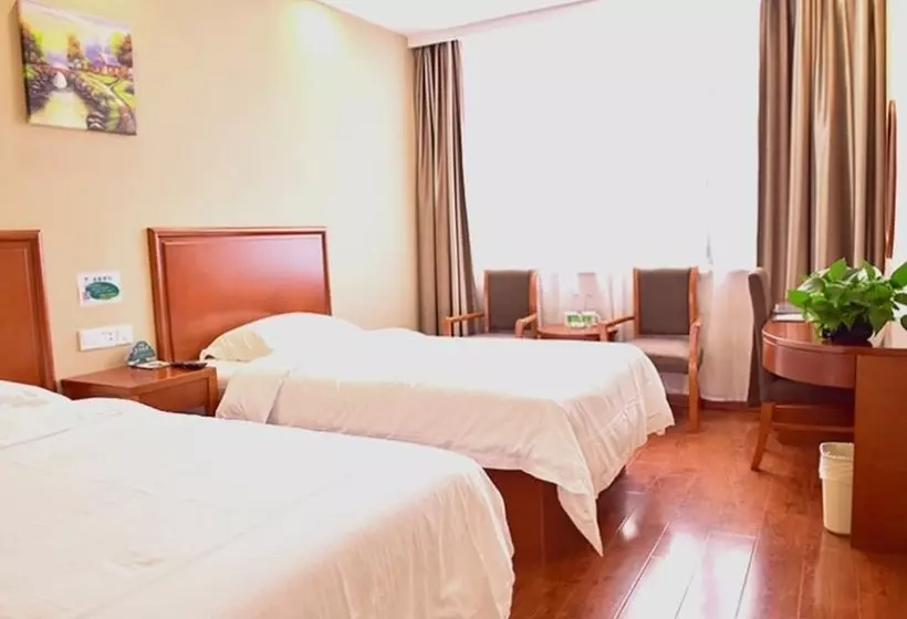 ホテル Greentree Inn Baoding Xiong County Xiongzhou Road Express